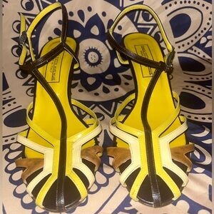 Saks Fifth Avenue Yellow and Brown Strappy Sandals
